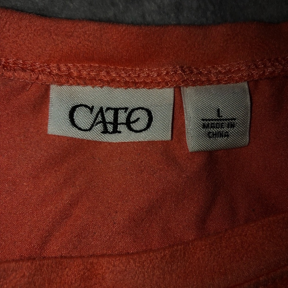 Top - Picture 2 of 2